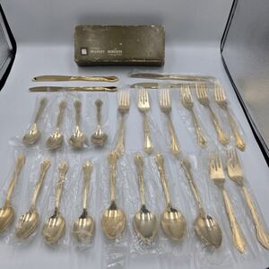 Rogers- Stanley Roberts Gold Valentine 24 carat‎ gold plated 24pc set